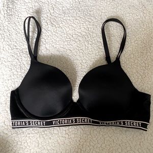 Victoria’s Secret bra